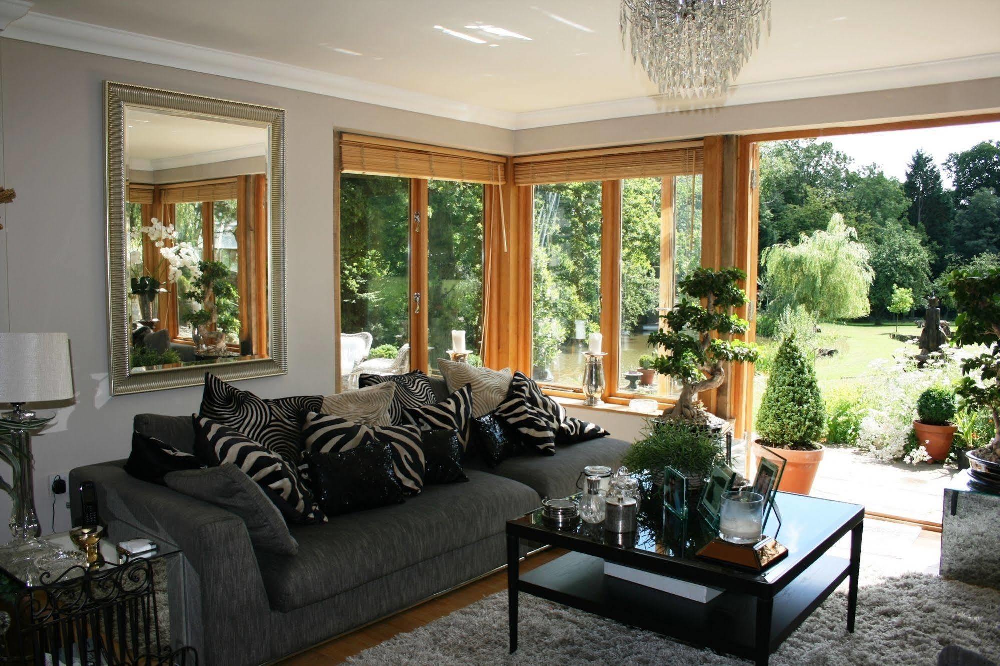 ชอยส์เวลล์ คอตเทจ Bed & Breakfast Hurst Green  ภายนอก รูปภาพ